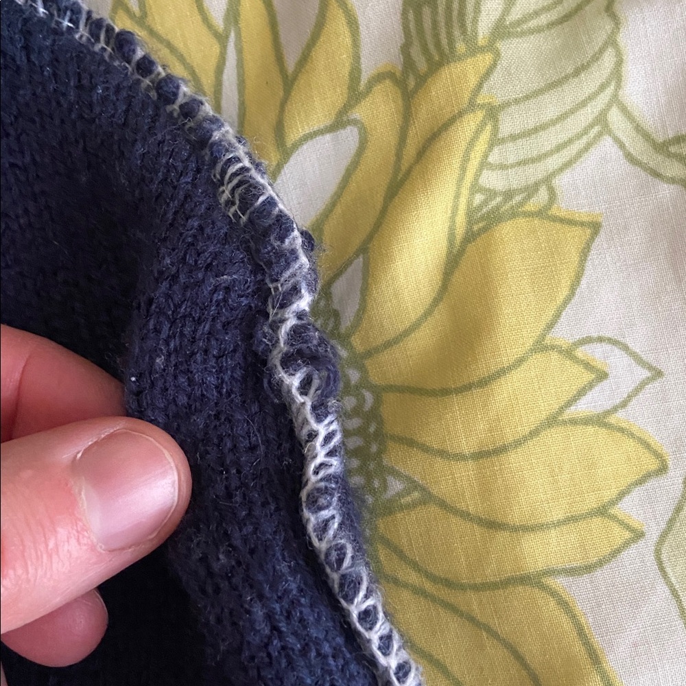 Supreme Winter Hat - image 3